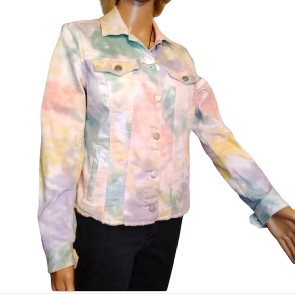 🌸Adorable new multicolored Jordache cropped jean jacket 🌸 - Picture 2 of 7